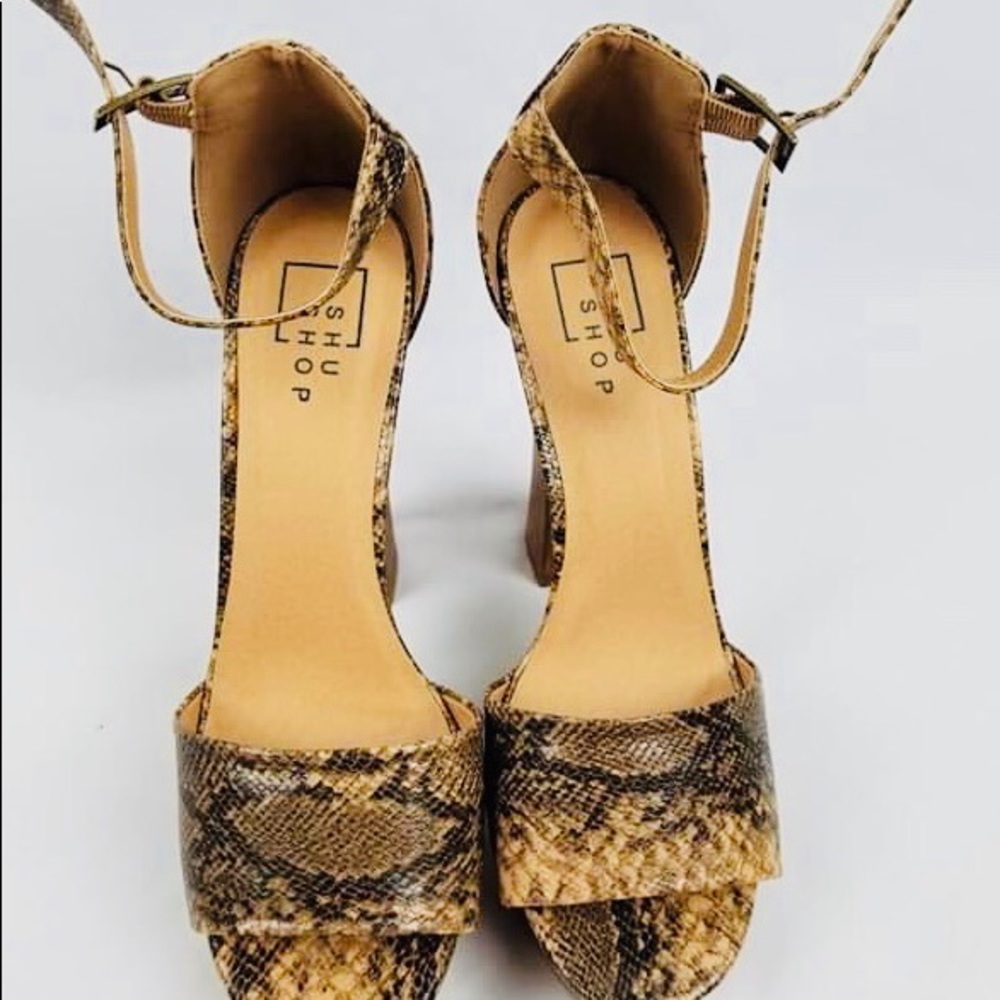 ShuShop Shoes | Chunky Heels Snake Print | Size 9